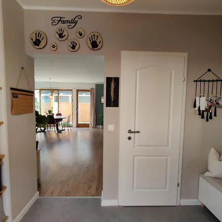 House For Family, Friends And Business בית נופש