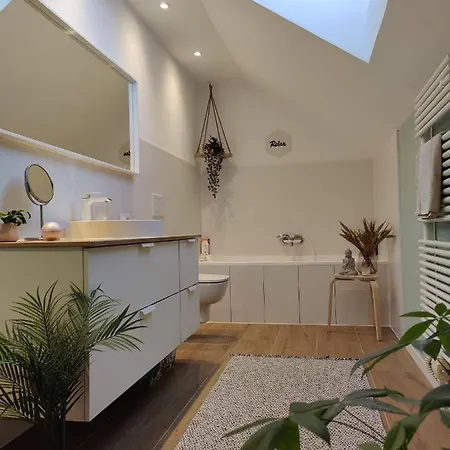 House For Familiy, Friends And Business Dom wakacyjny *