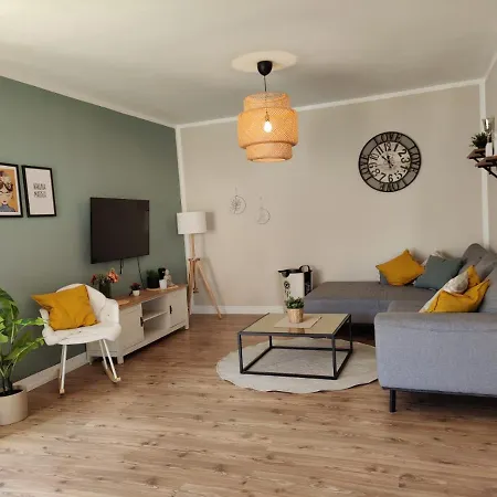 بيت للعطل House For Family, Friends And Business